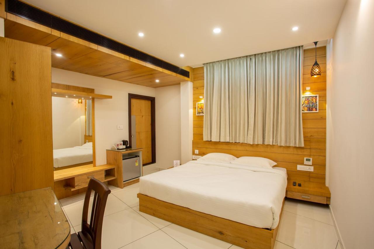 Hasco Tower Hotel Palakkad Exterior foto