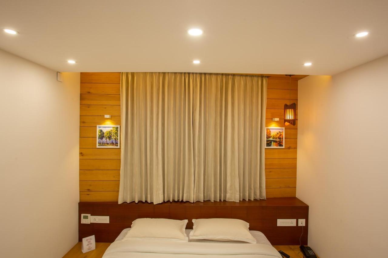 Hasco Tower Hotel Palakkad Exterior foto