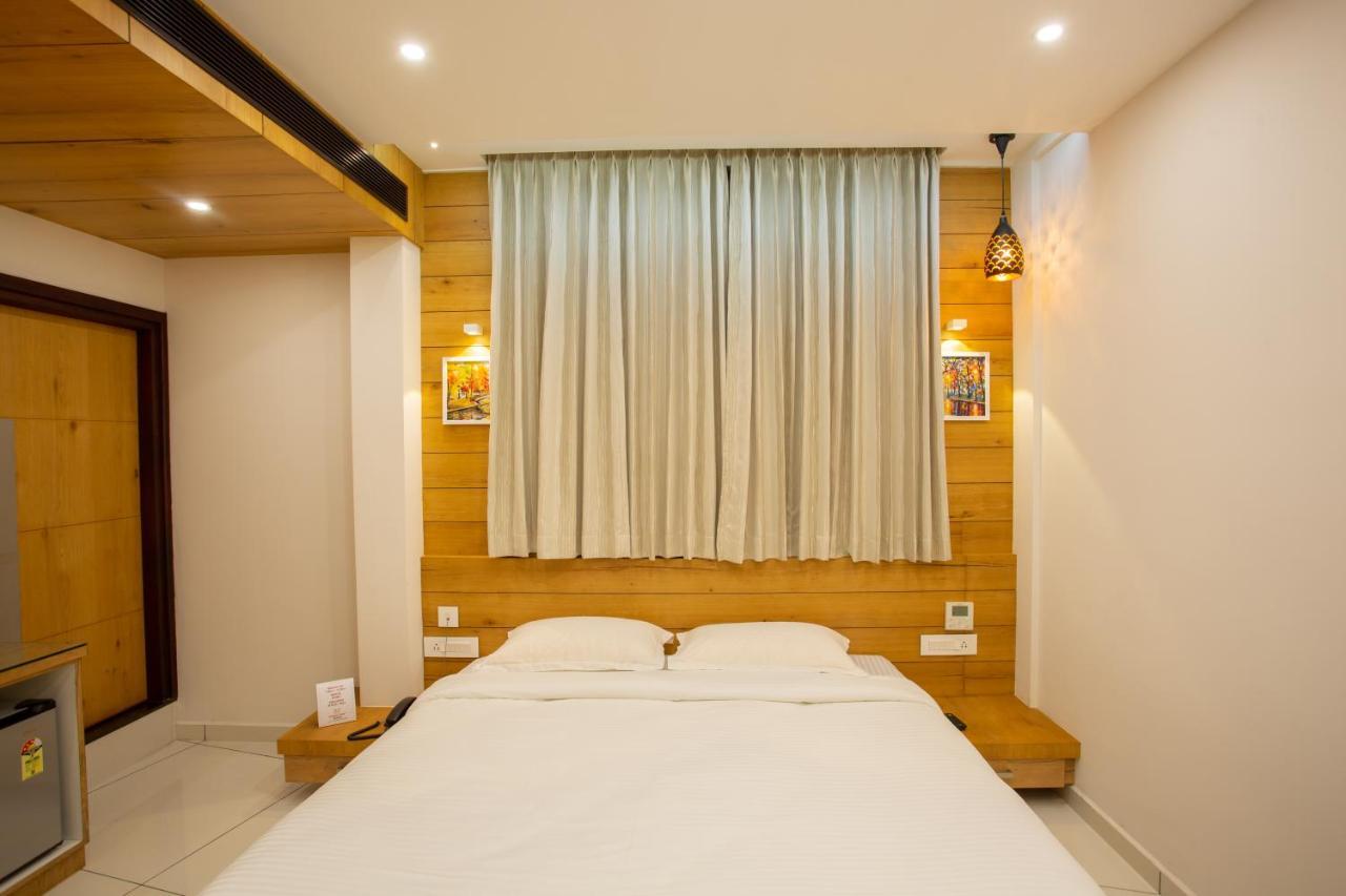 Hasco Tower Hotel Palakkad Exterior foto