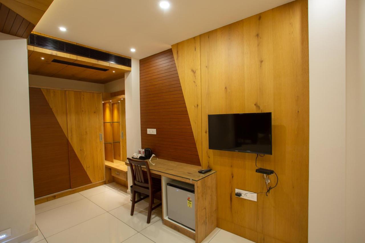 Hasco Tower Hotel Palakkad Exterior foto