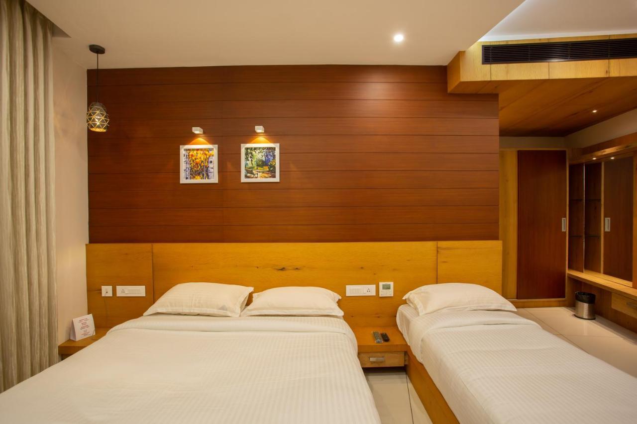 Hasco Tower Hotel Palakkad Exterior foto